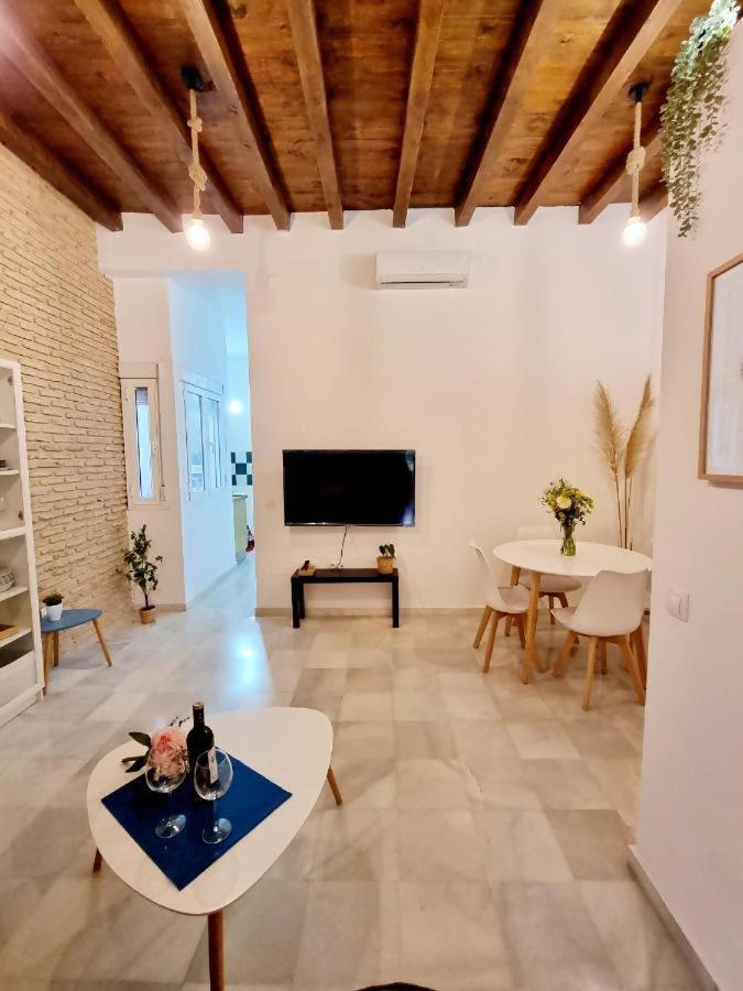 Hostfy Mercado De Triana 세비야 외부 사진